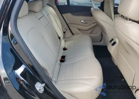 2018 Mercedes-Benz Glc 300 4Matic из США, поврежденный, VIN WDC0G4KB3JV111657